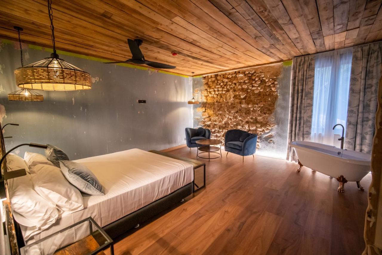 Hotel Somnifabrik Valderrobres Εξωτερικό φωτογραφία