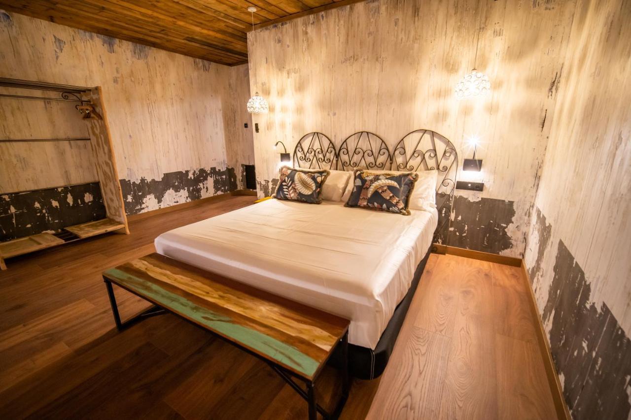 Hotel Somnifabrik Valderrobres Εξωτερικό φωτογραφία